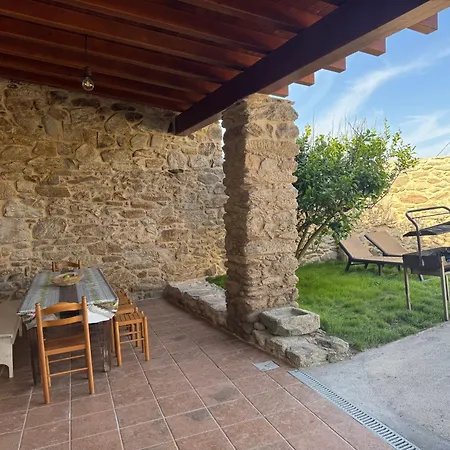 Dağ evi A Vixia Do Roncudo *